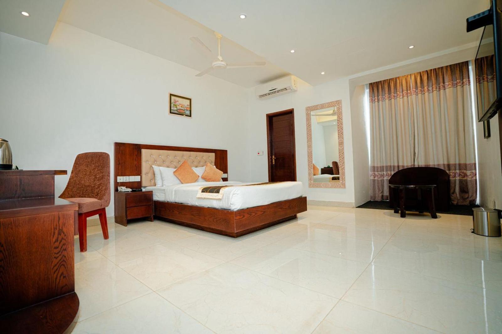 Royal Raj Hotel Rajshahi Exterior foto